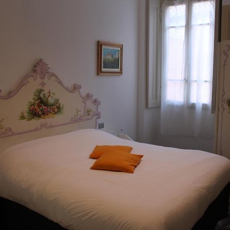 B&B Il Balcone Sul Lago Brunate Room photo